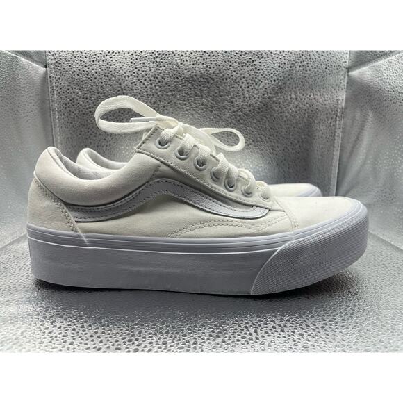 Vans Adult Unisex Old Skool Skate Shoe True White Size Men’s 7.5 Women’s 9 - Picture 1 of 8